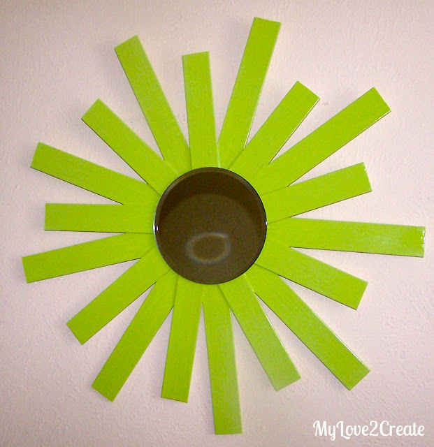 How to make a sunburst mirror from old blinds, MyLove2Create