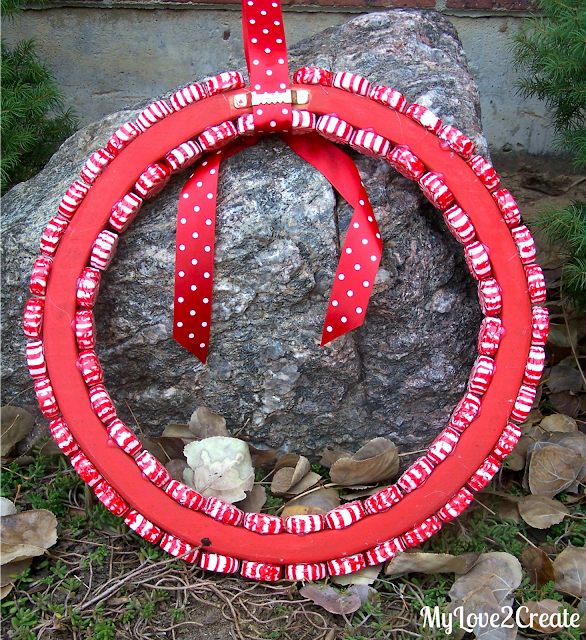 Easy DIY Peppermint Wreath, tutorial at MyLove2Create