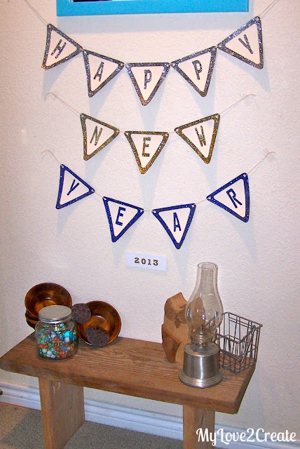 Glitter Happy New Year Banner