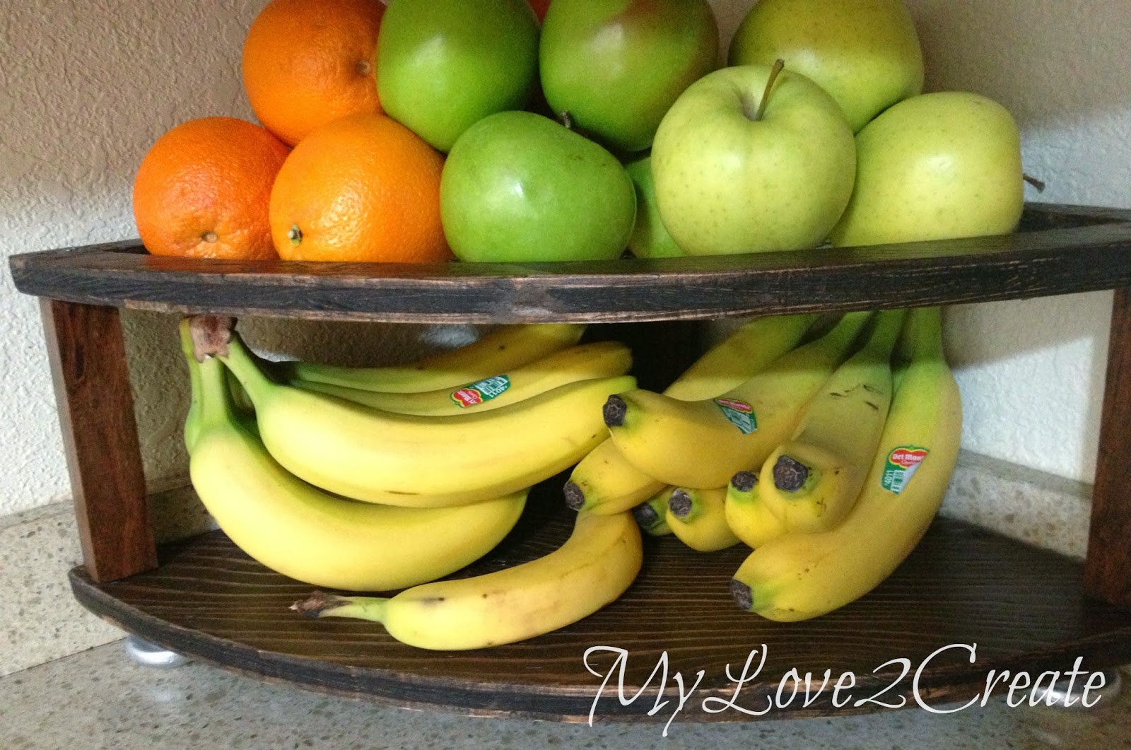 MyLove2Create, DIY Corner Fruit Tower