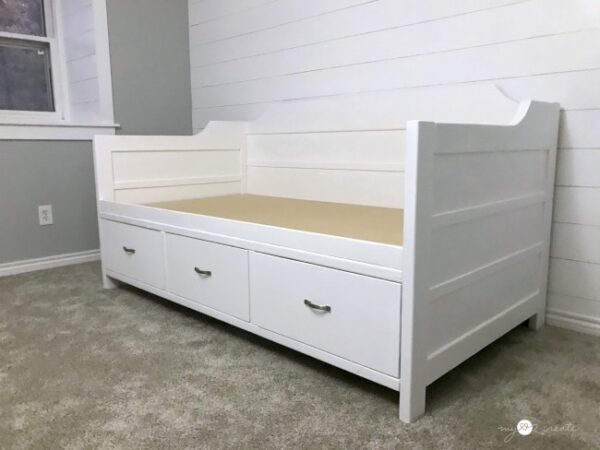 DIY Day Bed with storage Drawers plans, MyLove2Create